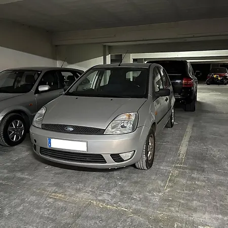 Piso Céntrico De 5 Con Garaje En Apartamento