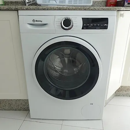 Apartamento Piso Céntrico De 5 Con Garaje En Vigo