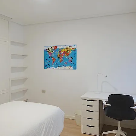 Apartment Piso Centrico De 5 Con Garaje En